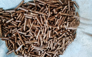 秋季到來，儲存鋸末顆粒機生物質顆粒的正確方式